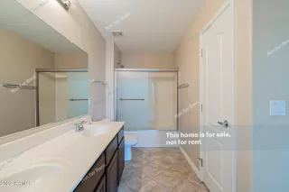 Photo #5: 6384876 Listing 