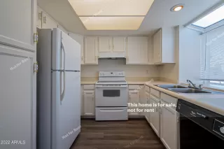 Photo #3: 6384930 Listing