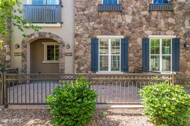 MLS: 6384987 Condo For Sale