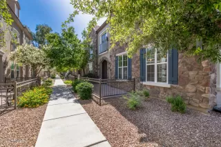 Photo #1: 6384987 Listing 