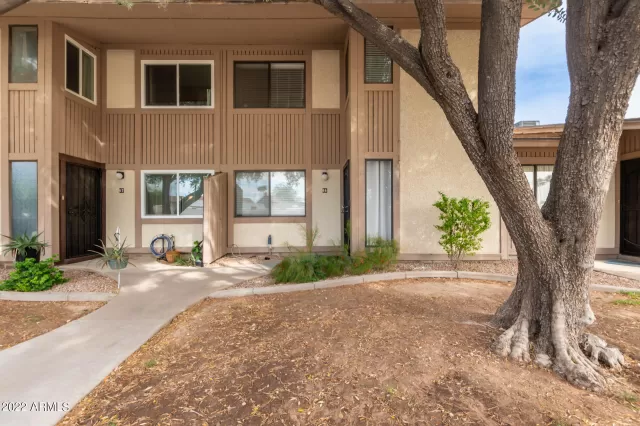 MLS: 6385003 Condo For Sale