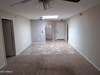 Photo #5: 6385105 Listing 