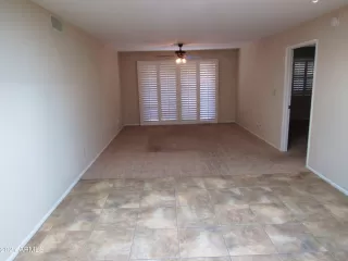 Photo #6: 6385105 Listing 