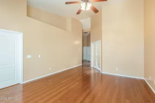 Photo #3: 6385394 Listing