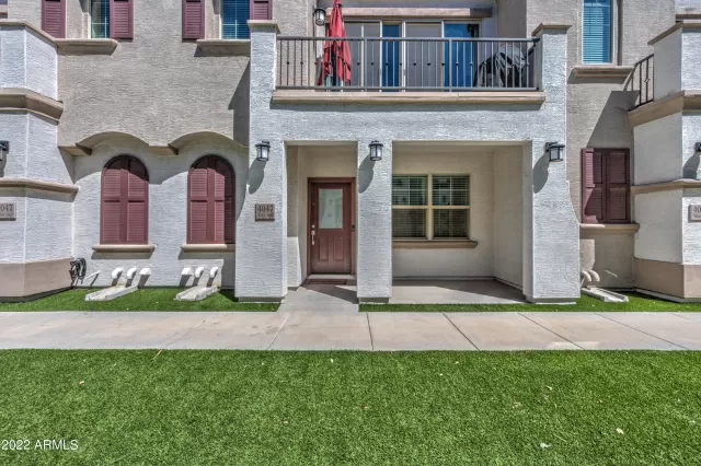 MLS: 6385472 Condo For Sale