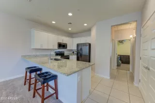 Photo #2: 6385472 Listing