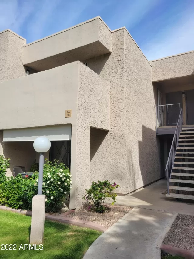 MLS: 6385539 Condo For Sale