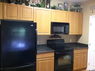 Photo #2: 6385581 Listing