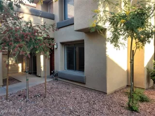 Photo #2: 6386128 Listing