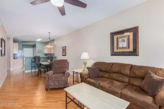 Photo #5: 6386184 Listing 