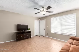 Photo #4: 6386536 Listing 