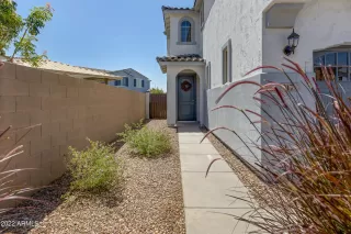 Photo #2: 6386620 Listing