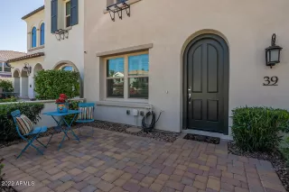 Photo #5: 6386669 Listing 