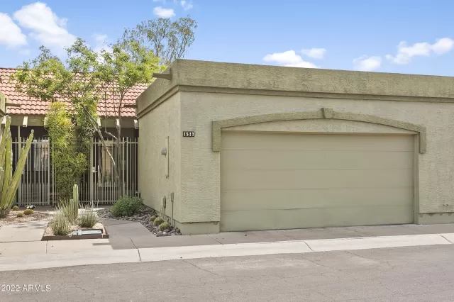 MLS: 6386709 Condo For Sale