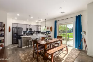 Photo #3: 6387051 Listing