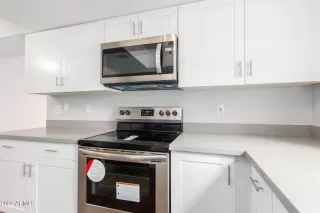 Photo #2: 6387316 Listing