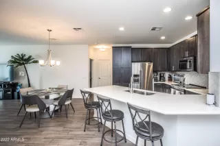 Photo #2: 6387330 Listing 