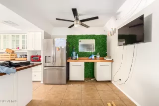 Photo #3: 6387412 Listing