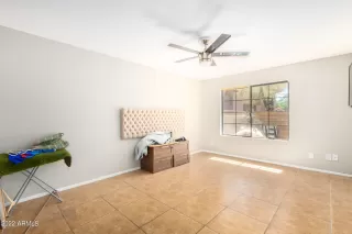 Photo #5: 6387412 Listing