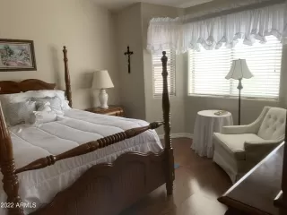 Photo #6: 6387423 Listing