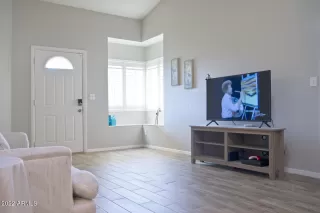 Photo #3: 6387436 Listing