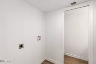 Photo #4: 6387470 Listing 