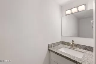 Photo #5: 6387470 Listing 