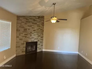 Photo #4: 6387534 Listing