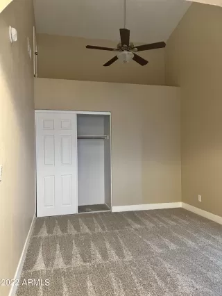 Photo #6: 6387534 Listing