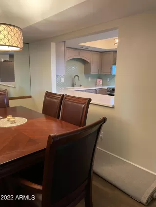 Photo #3: 6387640 Listing