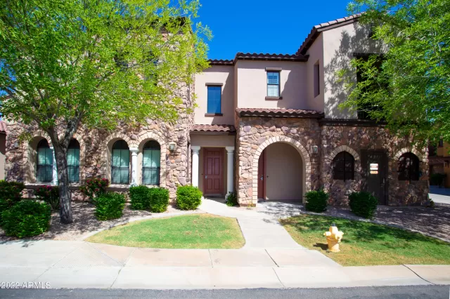 MLS: 6387653 Condo For Sale