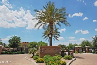 Photo #5: 6387653 Listing 