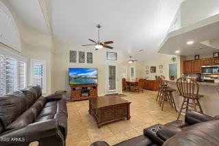 Photo #4: 6387714 Listing 