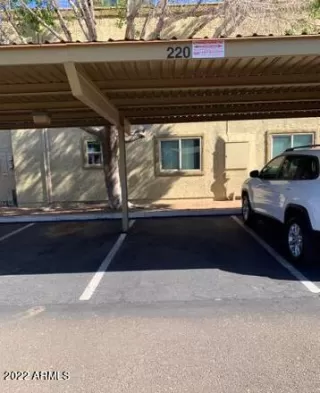 Photo #5: 6387923 Listing 