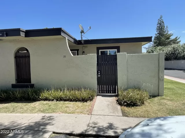 MLS: 6388027 Condo For Sale