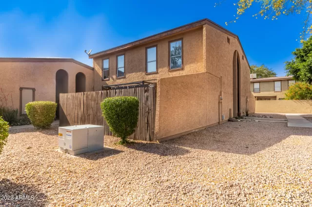 MLS: 6388044 Condo For Sale