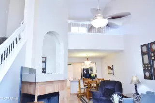 Photo #4: 6388116 Listing