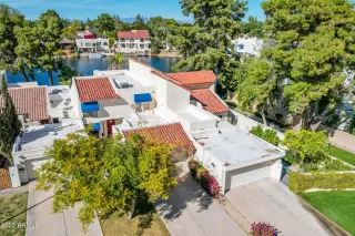 Photo #4: 6388390 Listing