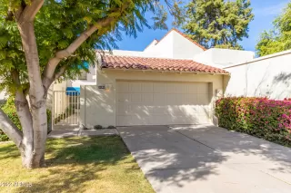 Photo #5: 6388390 Listing