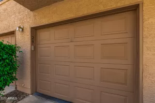 Photo #1: 6388638 Listing 