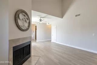 Photo #5: 6388744 Listing 