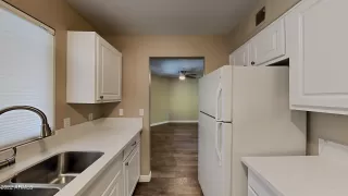 Photo #4: 6388853 Listing