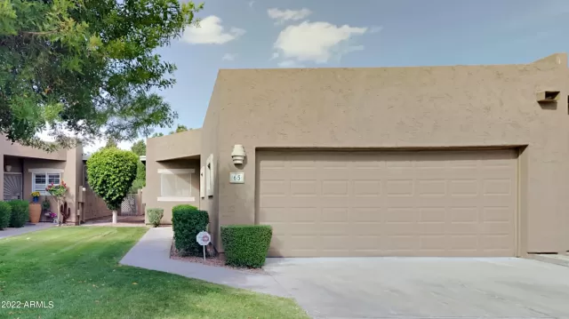 MLS: 6388864 Condo For Sale