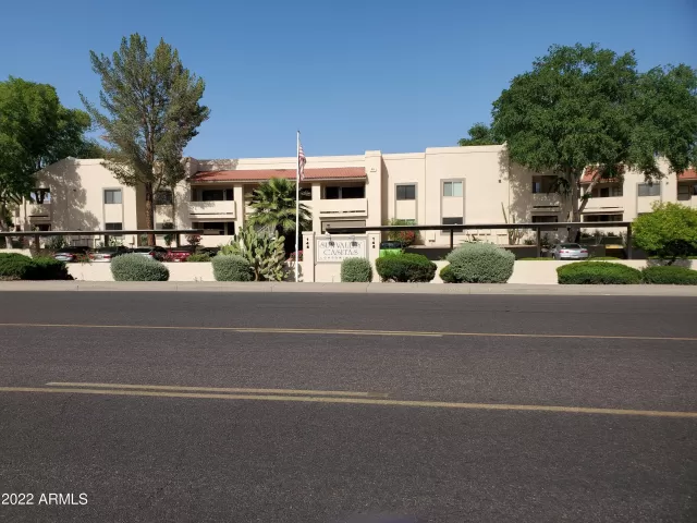 MLS: 6389208 Condo For Sale