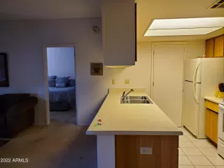 Photo #6: 6389208 Listing