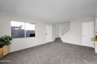 Photo #2: 6389214 Listing