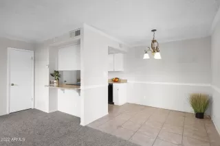 Photo #3: 6389214 Listing