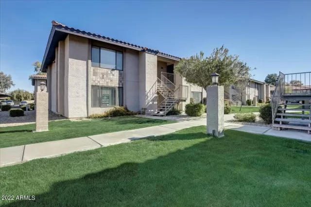 MLS: 6389276 Condo For Sale