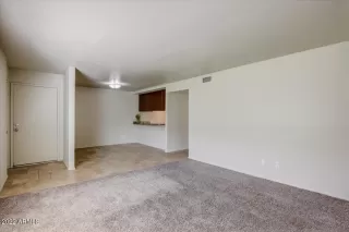 Photo #6: 6389276 Listing 