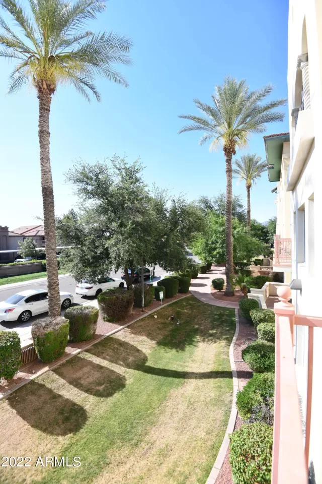 MLS: 6389355 Condo For Sale